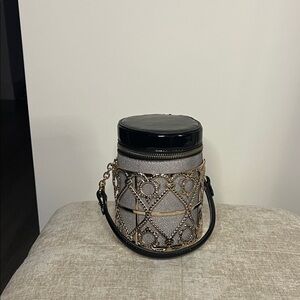 Elegant Black and Gold Women's Bucket Bag